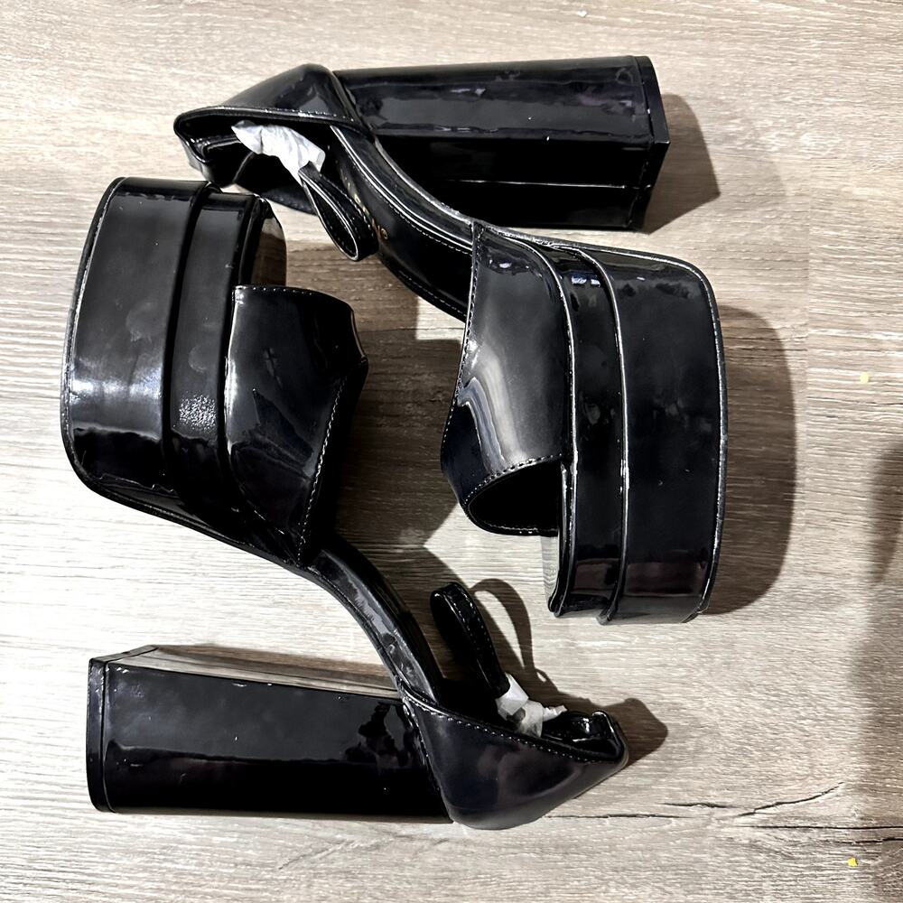 Black Patent Leather Platform Block Heel NEW Size 8